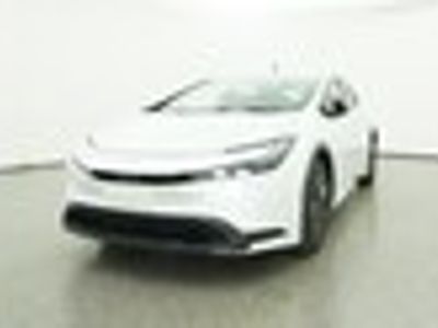 2026 Toyota Prius LE Hatchback — photo 42 view