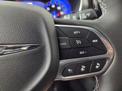2026 Chrysler Pacifica — photo 14 view