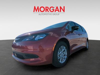 2026 Chrysler Voyager - Photo 4