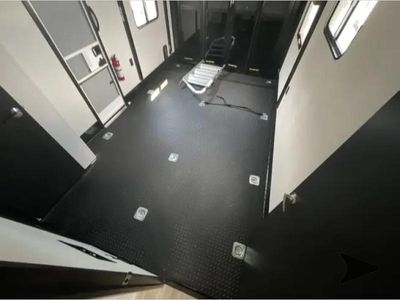 2026 Jayco Seismic - Photo 32