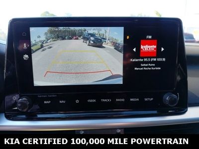 2024 Kia Forte - Photo 17