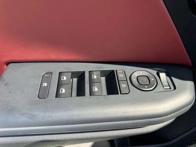 2026 Kia K4 Hatchback — photo 17 view