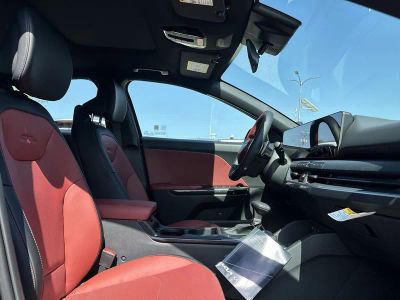 2026 Kia K4 Hatchback — photo 23 view