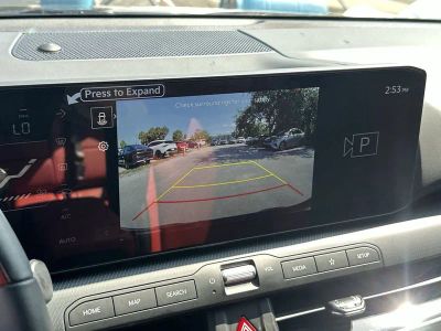 2026 Kia K4 Hatchback — photo 21 view
