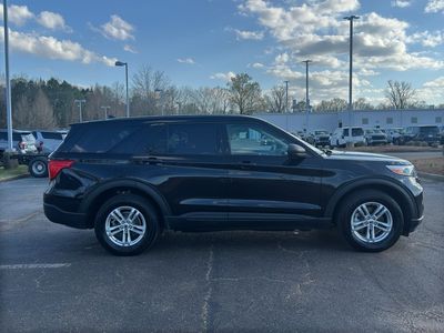 2022 Ford Explorer - Photo 8