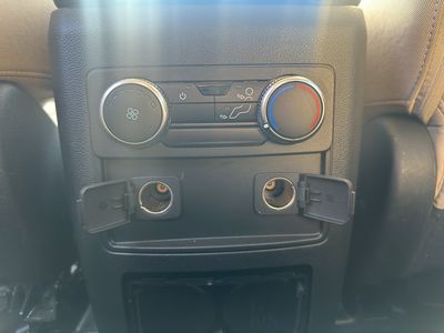 2022 Ford Explorer - Photo 24
