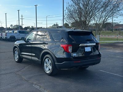 2022 Ford Explorer - Photo 5