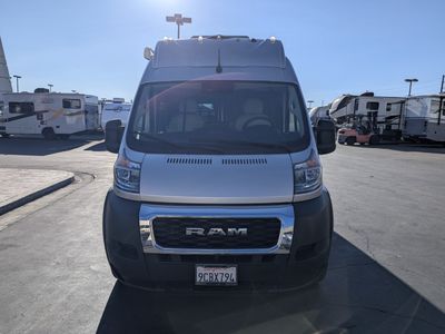 2022 Thor Motor Coach Tellaro — photo 30 view