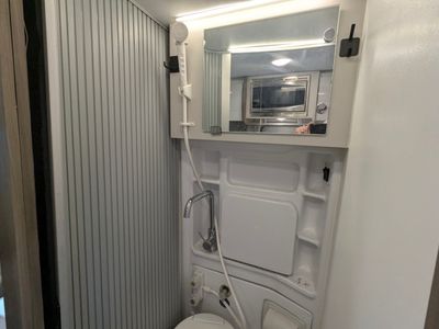 2022 Thor Motor Coach Tellaro — detail view