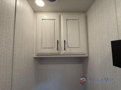 2022 DRV Luxury Suites FullHouse — photo 26 view