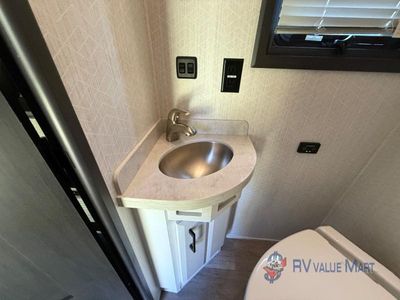 2022 DRV Luxury Suites FullHouse — photo 37 view
