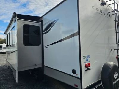 2024 Keystone RV Keystone Cougar - Photo 4