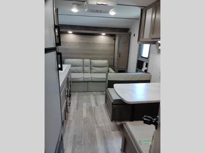 2021 Gulf Stream RV Friendship — photo 33 view