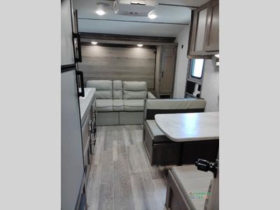 2021 Gulf Stream RV Friendship — photo 34 view
