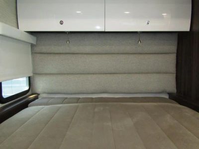 2025 Winnebago NAVION - Photo 13