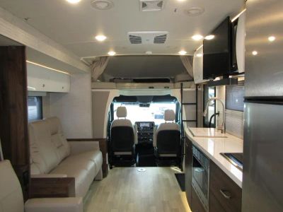 2025 Winnebago NAVION - Photo 4