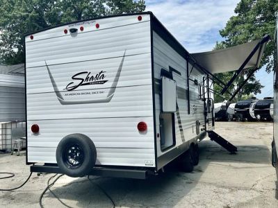 2026 Forest River Shasta SST527BHS — side profile view