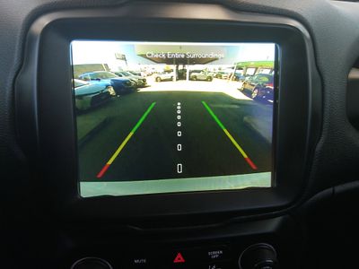 2023 Jeep Renegade - Photo 24