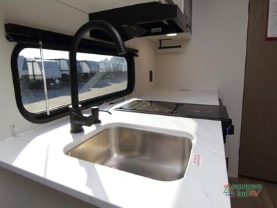 2026 Grand Design Transcend One - Photo 10