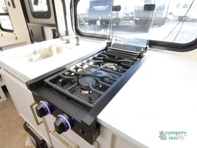 2026 Grand Design Transcend One - Photo 12