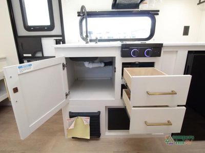 2026 Grand Design Transcend One - Photo 15