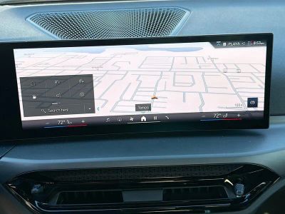 2025 BMW 2 Series — photo 31 view