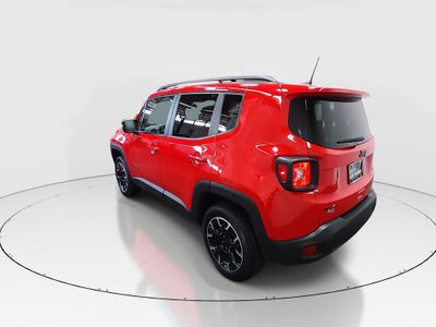 2023 Jeep Renegade - Photo 5