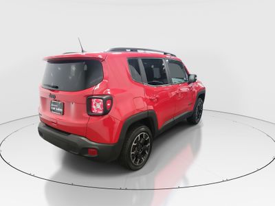 2023 Jeep Renegade - Photo 7