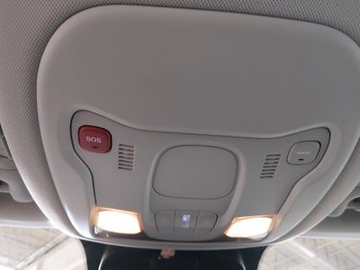 2023 Jeep Renegade - Photo 18