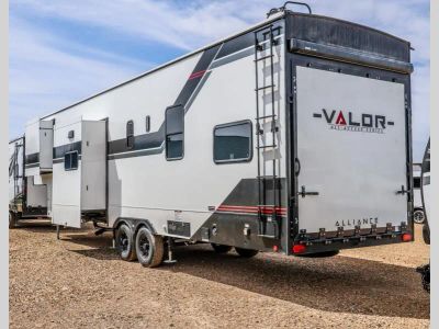 2026 Alliance RV Valor All-Access - Photo 5