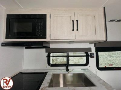 2027 Puma Camping Edition 20BHCE — photo 22 view