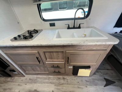 2025 Gulf Stream RV Ameri-Lite - Photo 12