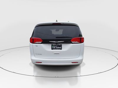 2024 Chrysler Voyager - Photo 6