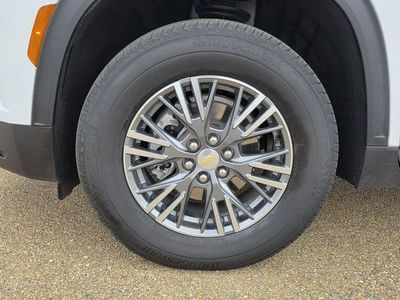 2024 Chevrolet Traverse - Photo 32