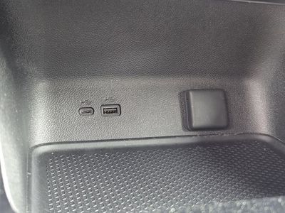 2024 Chevrolet Traverse - Photo 23