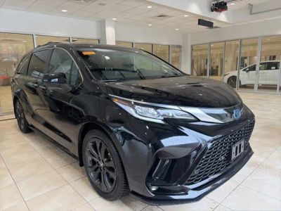 2022 Toyota Sienna XSE - Photo 9