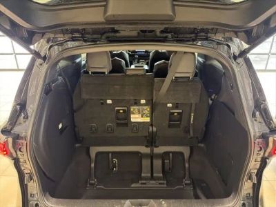 2022 Toyota Sienna XSE - Photo 1