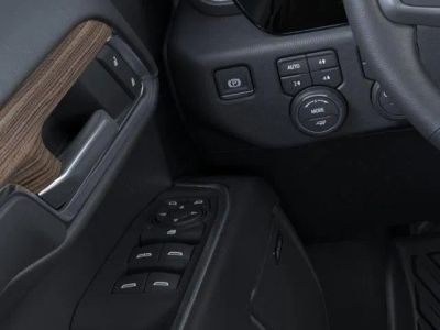2026 Chevrolet Silverado 1500 — photo 73 view