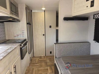 2023 Forest River RV Shasta — photo 18 view