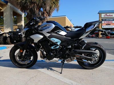 2025 Kawasaki Z900 ABS Galaxy Silver/Metallic Spark Black - Photo 11