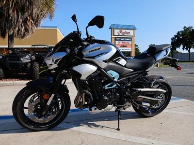 2025 Kawasaki Z900 ABS Galaxy Silver/Metallic Spark Black - Photo 1