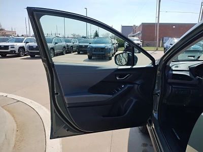 2026 Subaru Crosstrek - Photo 15