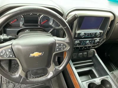 2018 Chevrolet Silverado 1500 — photo 14 view