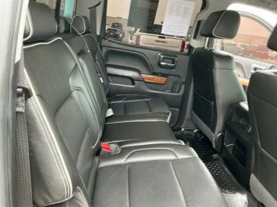 2018 Chevrolet Silverado 1500 — photo 18 view