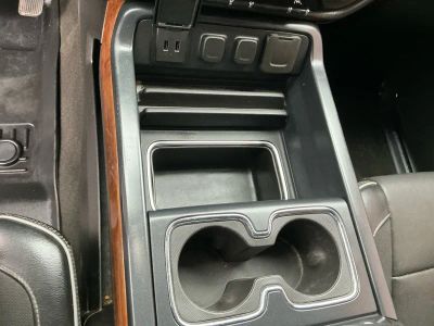 2018 Chevrolet Silverado 1500 — photo 12 view