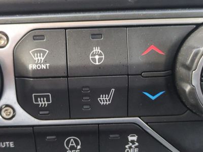 2019 Jeep Wrangler — photo 24 view