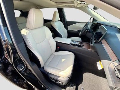 2026 Lexus RX — photo 16 view