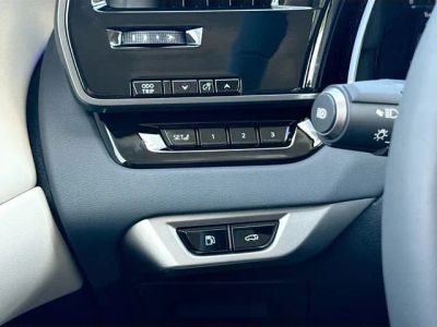 2026 Lexus RX — photo 37 view
