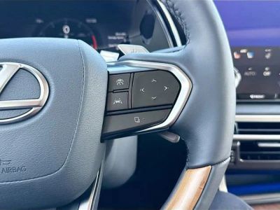 2026 Lexus RX — photo 40 view