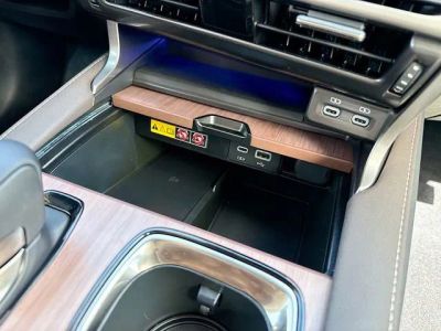2026 Lexus RX — photo 32 view